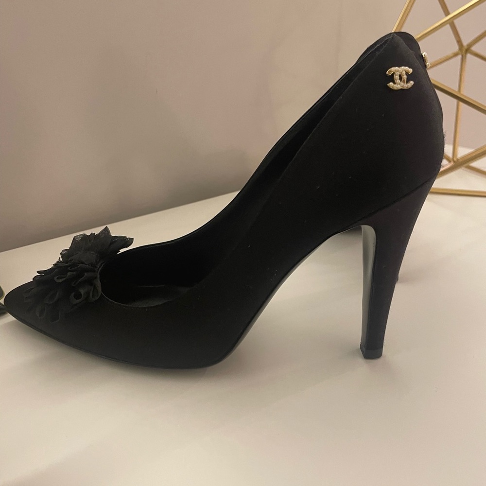 Chanel Pump